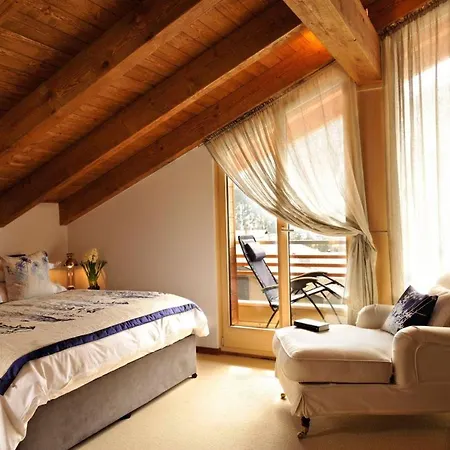 펜션 Chalet Panorama With Views To The Glaciers And The Dom