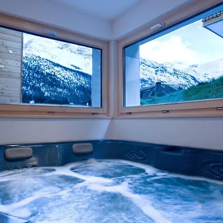 Ferienhaus Chalet Panorama With Views To The Glaciers And The Dom Saas-Fee